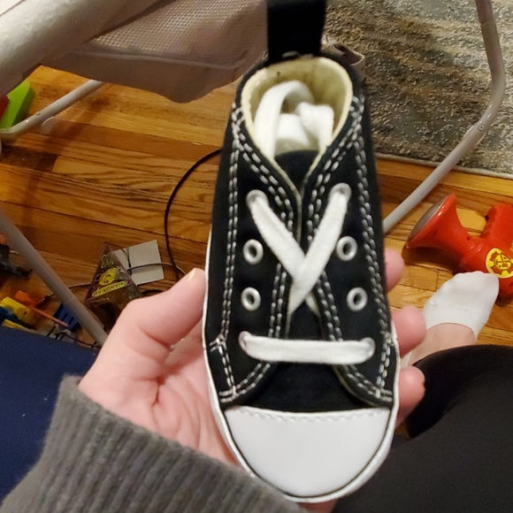 Converse Crib Shoes - Picture 3 of 4